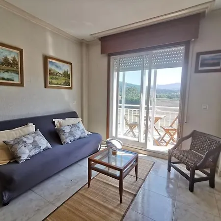Apartman Ramallosa, Nigran, 2 Habitaciones, Terraza.