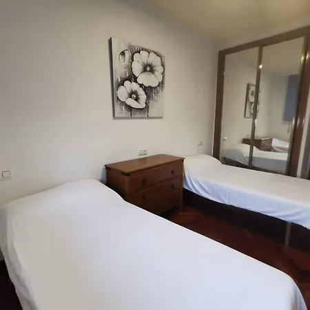 Apartman Ramallosa, Nigran, 2 Habitaciones, Terraza.